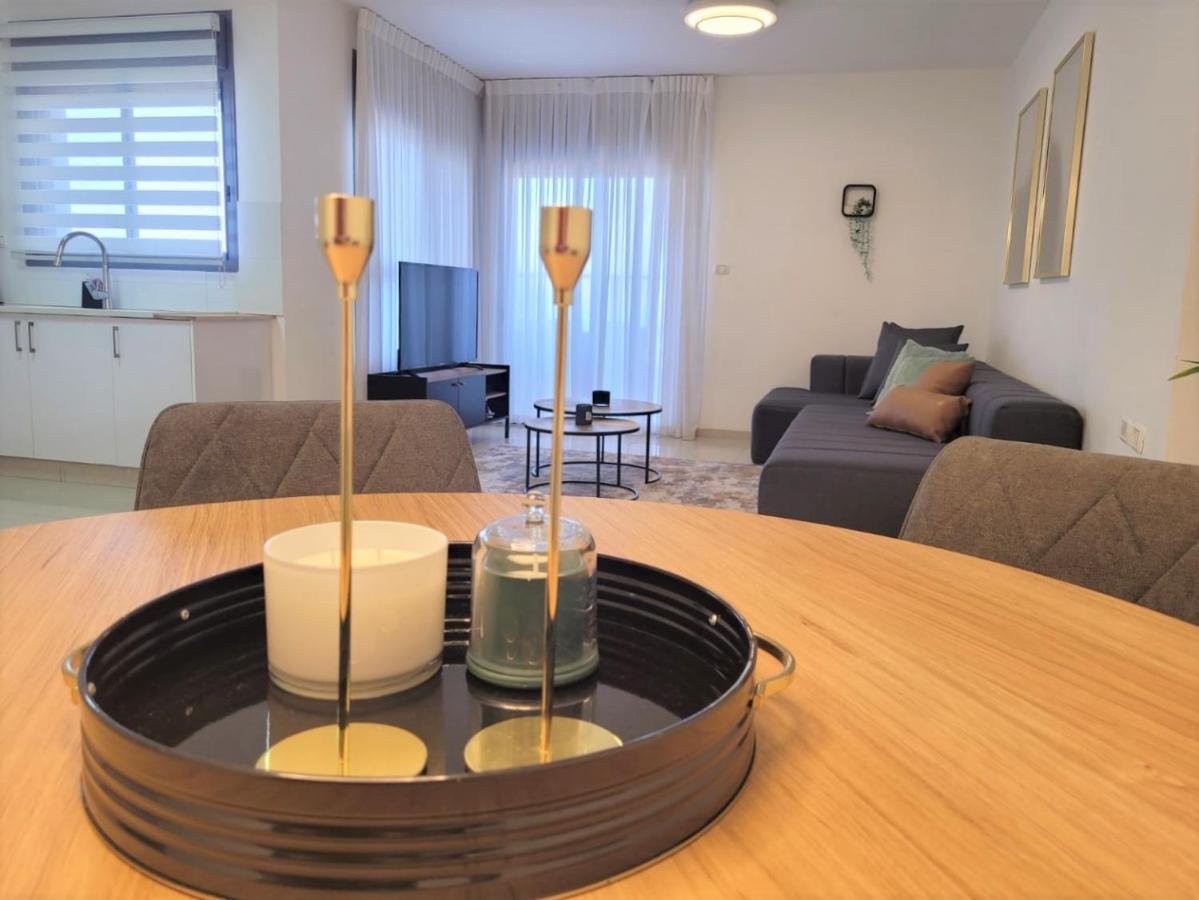 Yalarent Ariston Apartment & Penthouse Tiberíades Exterior foto