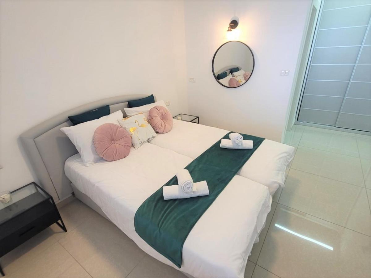 Yalarent Ariston Apartment & Penthouse Tiberíades Exterior foto